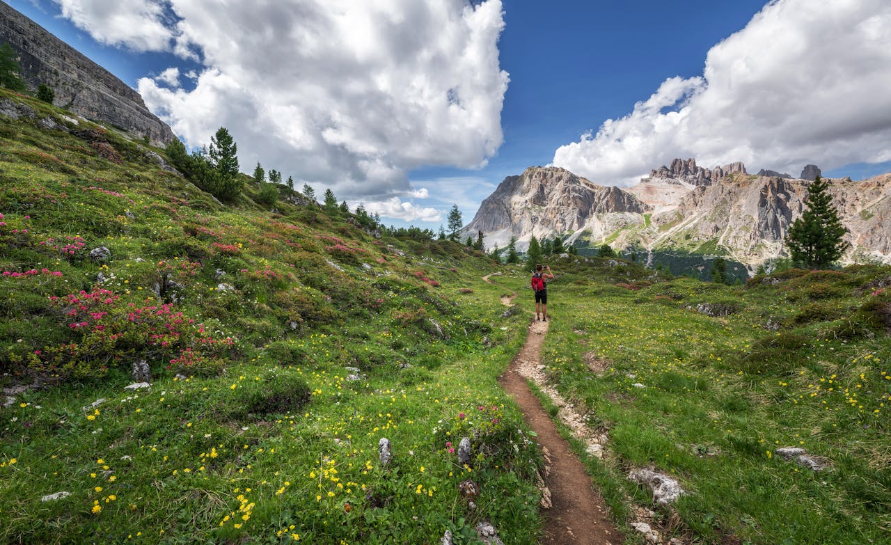 while hiking common joint injuries can occur